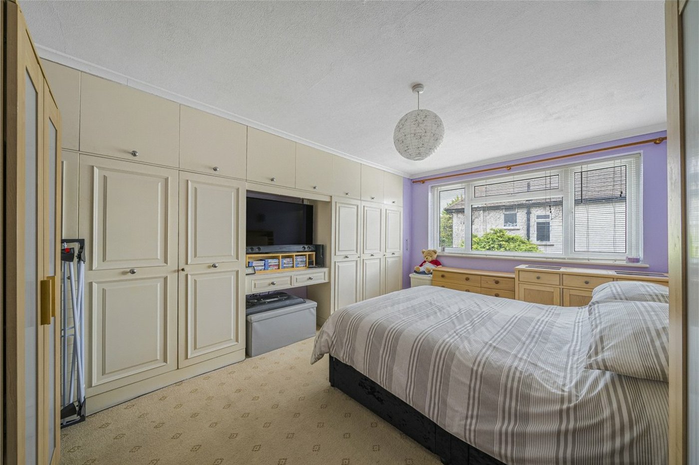 4 bedroom house for sale in Orpington | Robinson Jackson