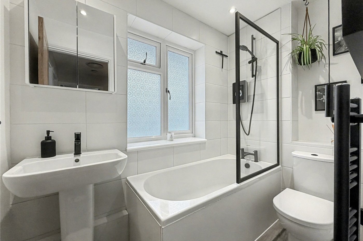 3 bedroom house for sale in Rainham | Robinson Michael & Jackson