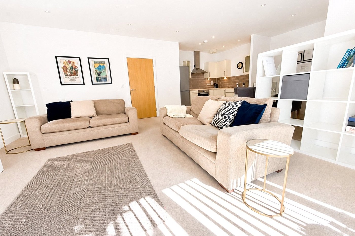 1 bedroom property for sale in London | Robinson Jackson