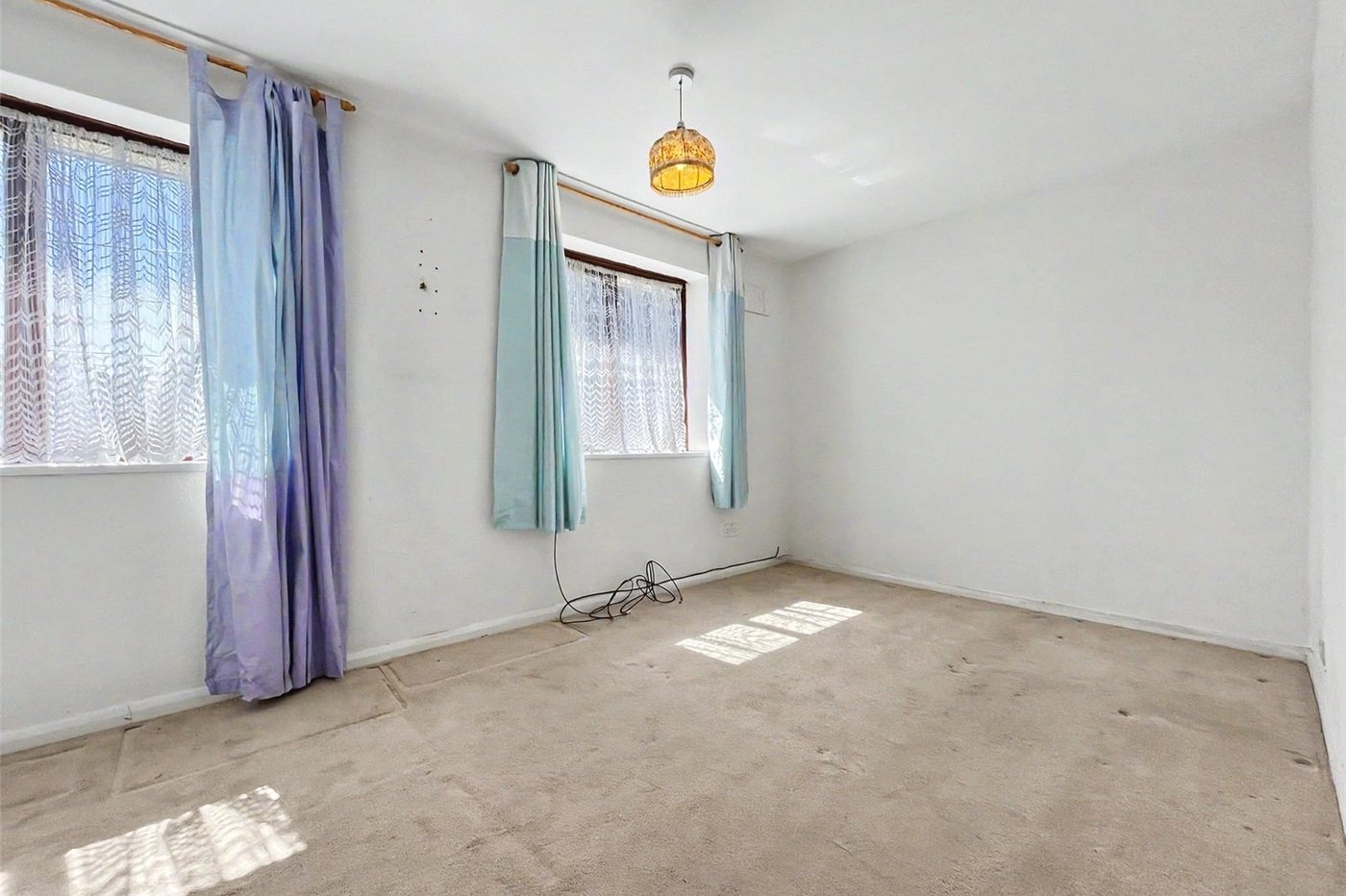 3 bedroom house for sale in Twydall | Robinson Michael & Jackson