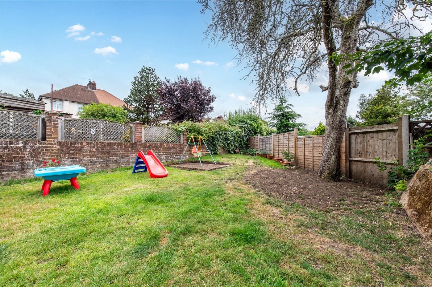 2 bedroom house for sale in Maidstone | Robinson Michael & Jackson