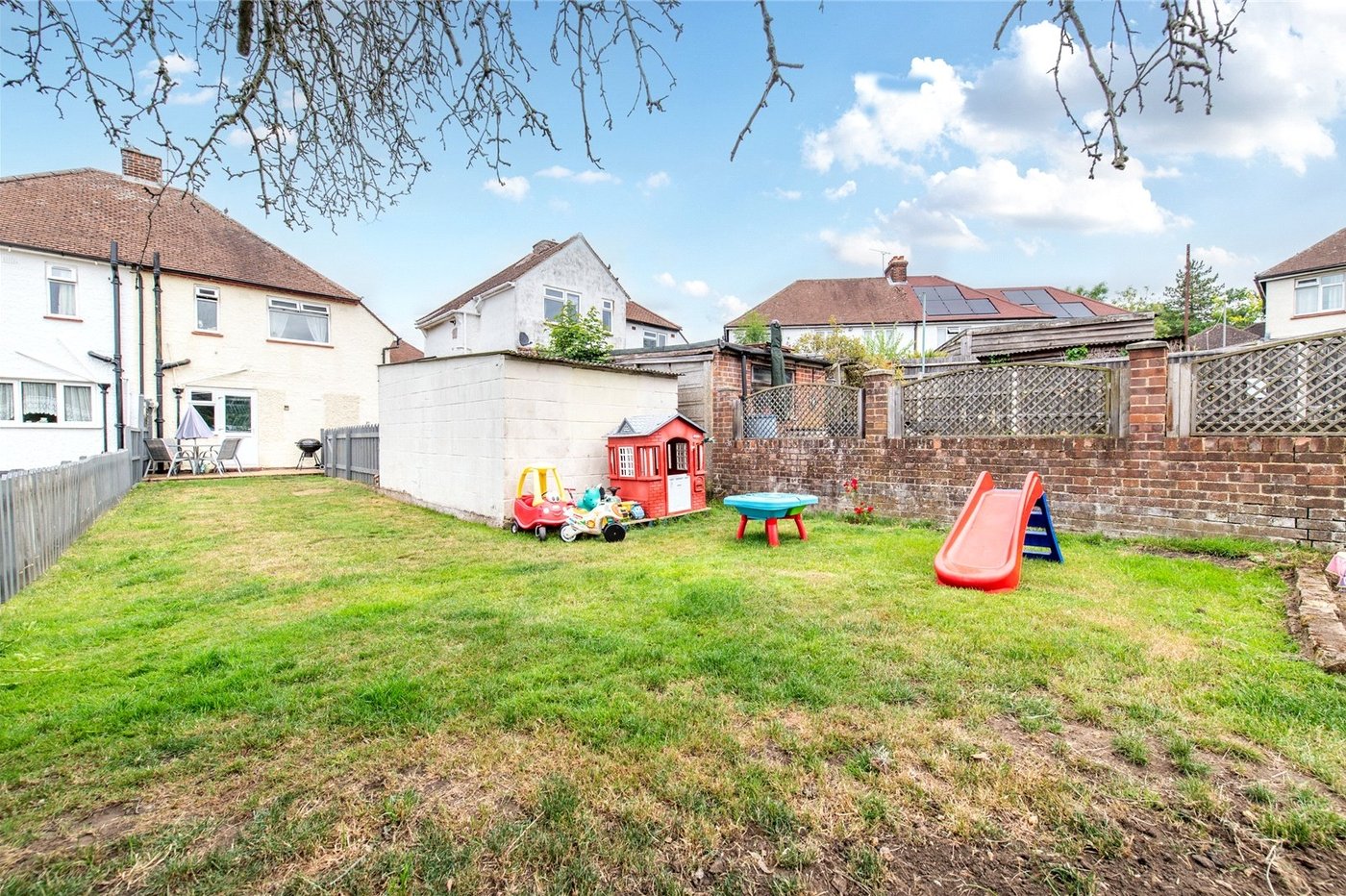 2 bedroom house for sale in Maidstone | Robinson Michael & Jackson