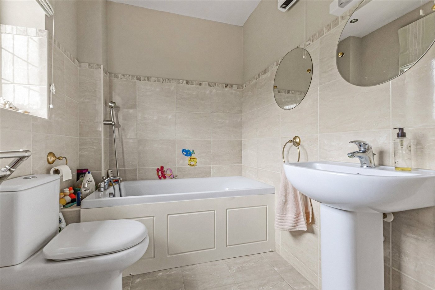 5 bedroom house for sale in Upper Stoke | Robinson Michael & Jackson