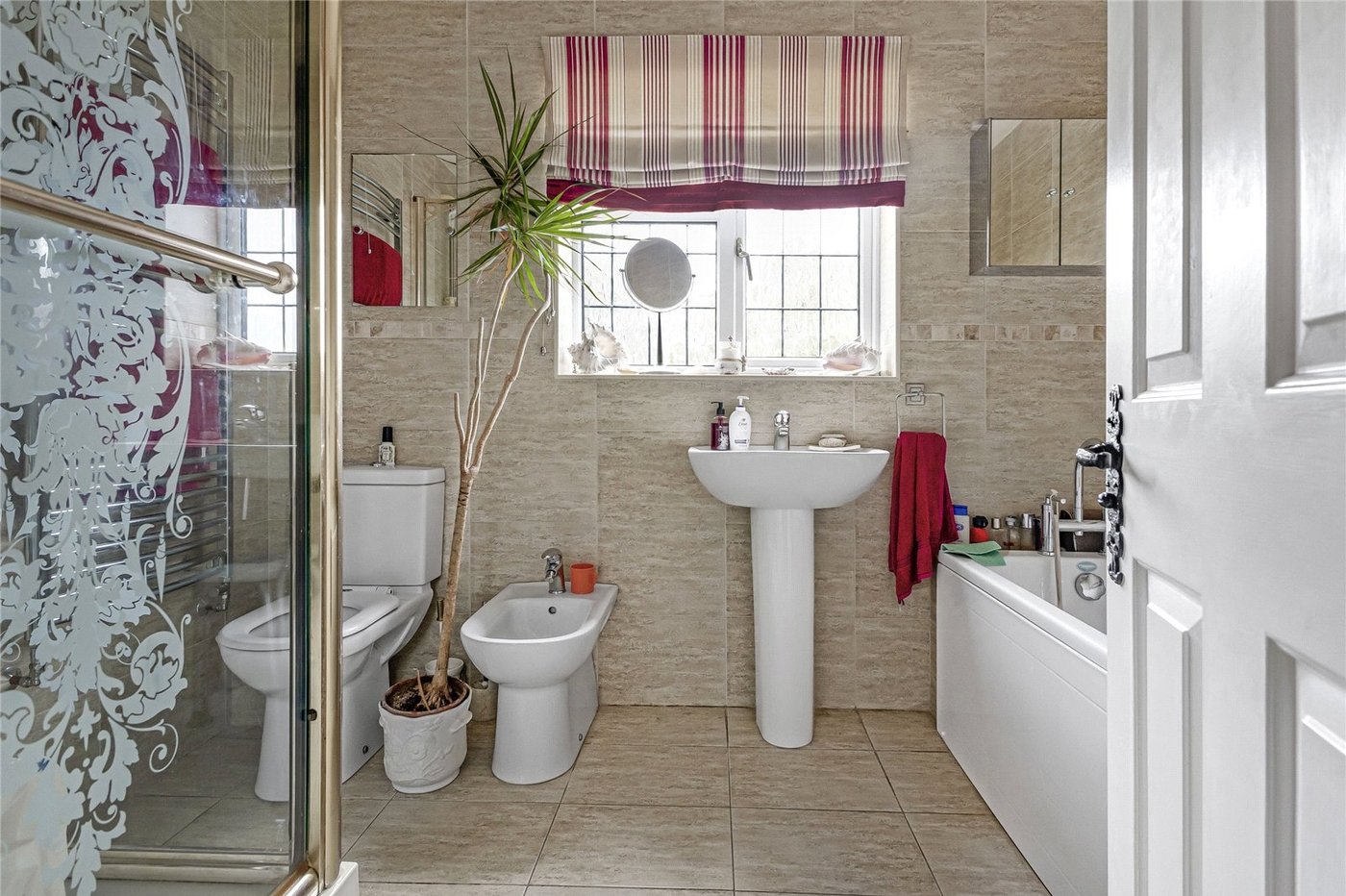 5 bedroom house for sale in Upper Stoke | Robinson Michael & Jackson