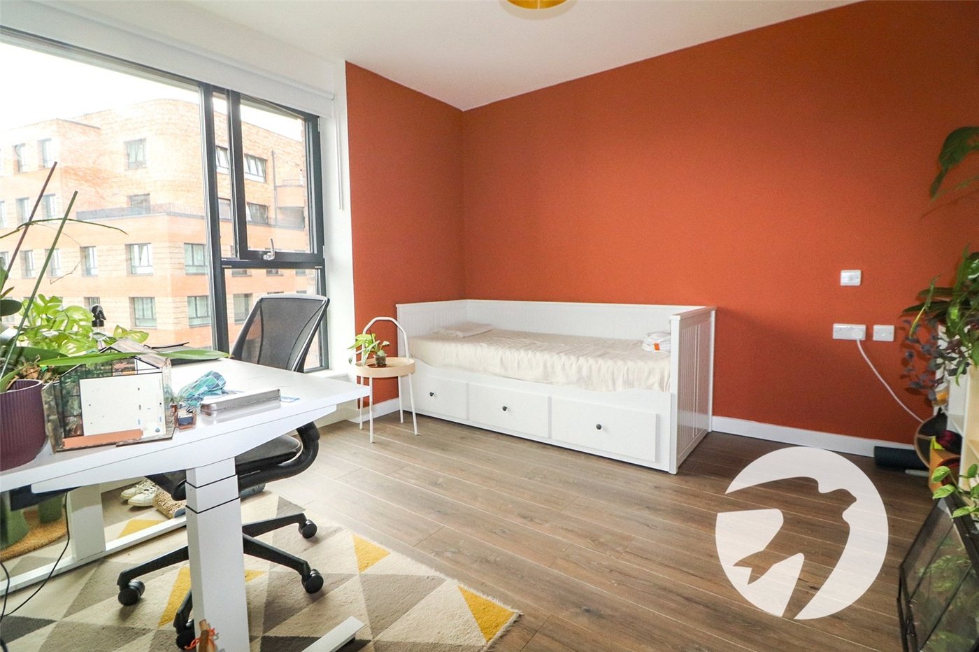 2 bedroom property for sale in London | Robinson Jackson