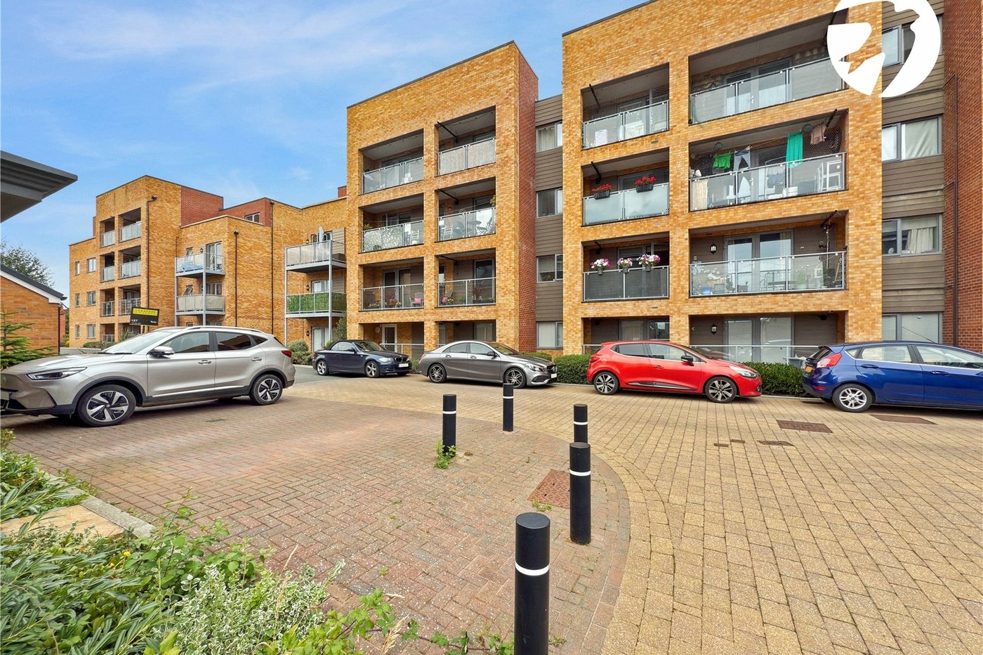 2 bedroom property for sale in Swanley | Robinson Jackson