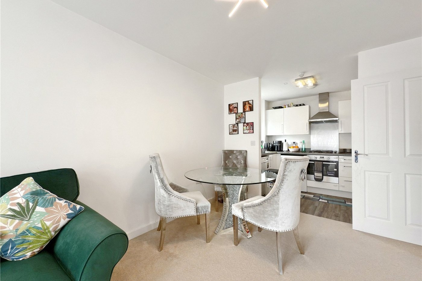 2 bedroom property for sale in Swanley | Robinson Jackson