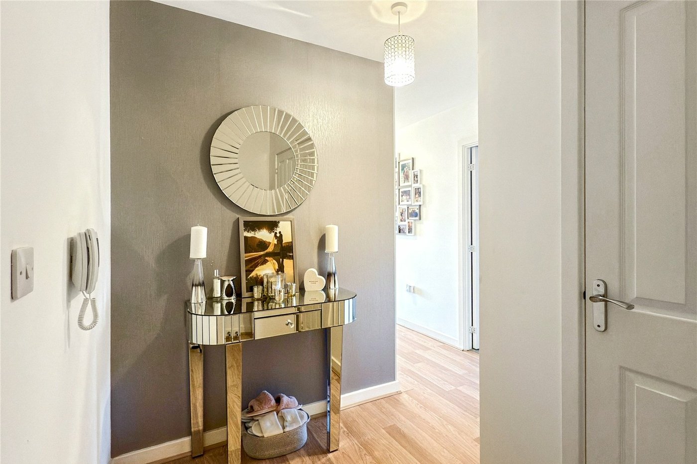 2 bedroom property for sale in Swanley | Robinson Jackson