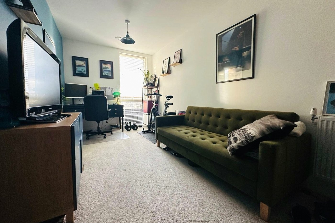 3 bedroom property for sale in Adenmore Road | Robinson Jackson