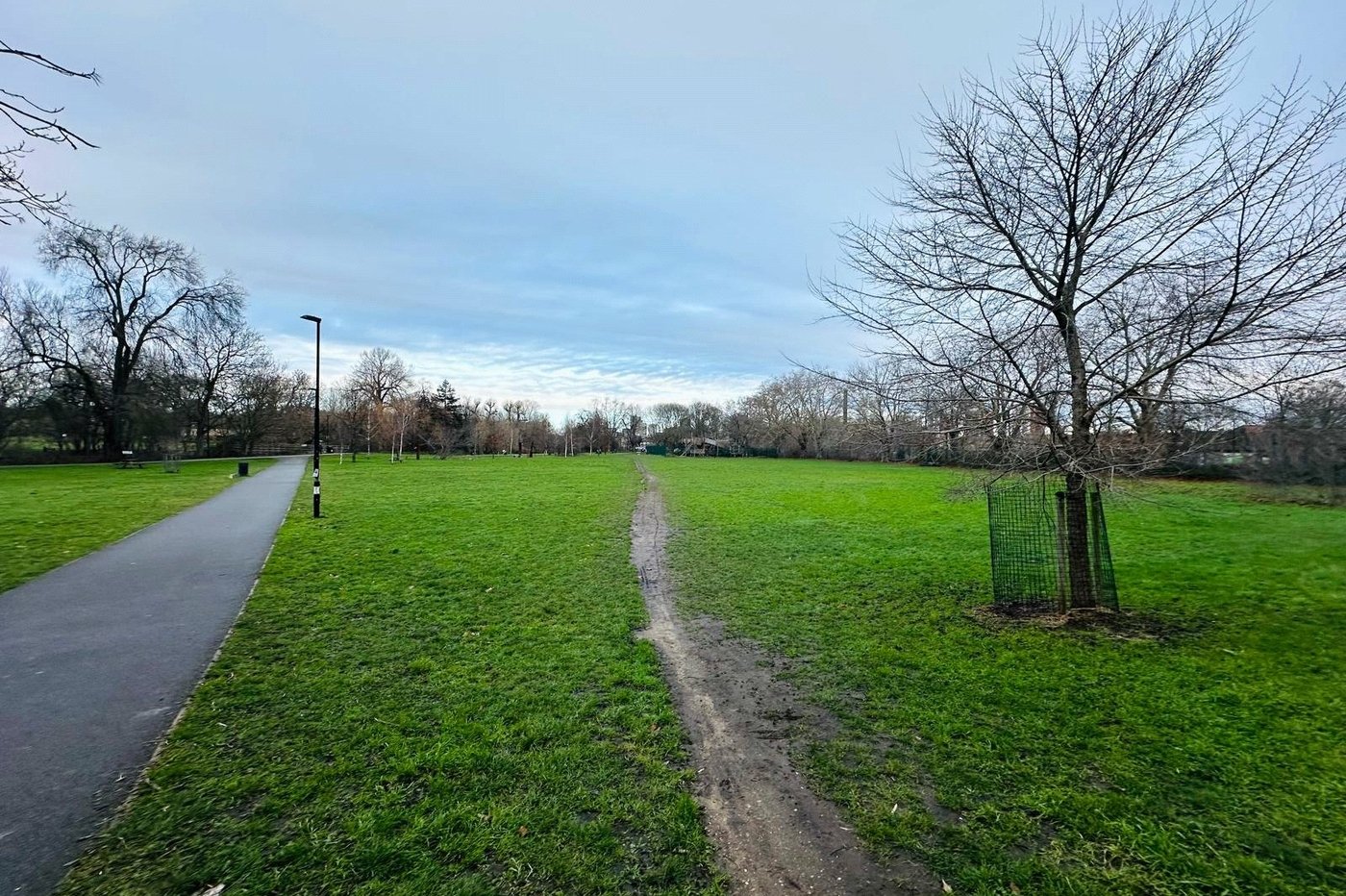 3 bedroom property for sale in Adenmore Road | Robinson Jackson