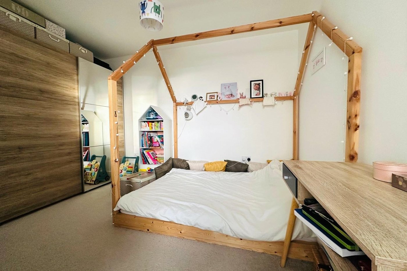 3 bedroom property for sale in Adenmore Road | Robinson Jackson