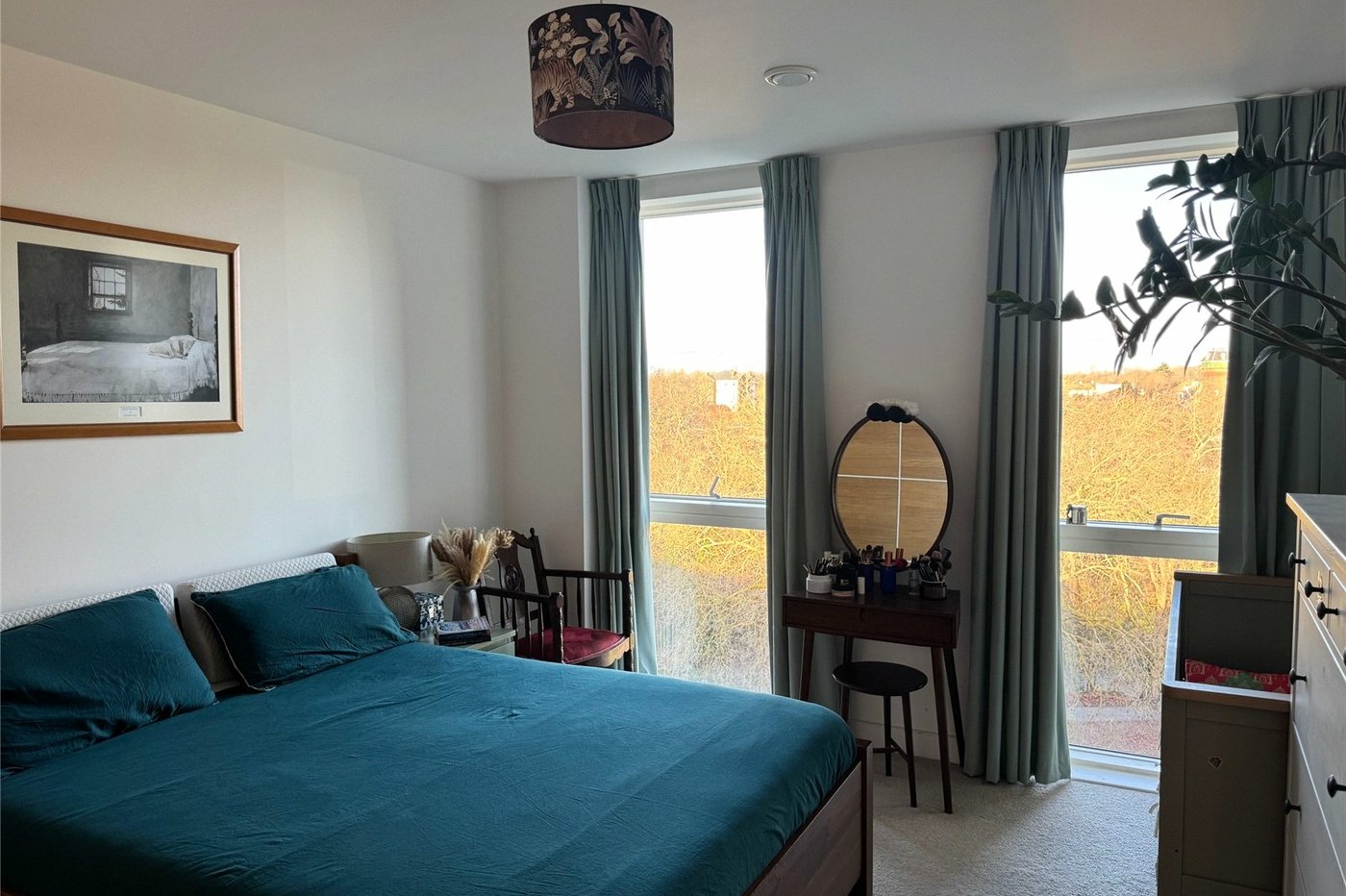 3 bedroom property for sale in Adenmore Road | Robinson Jackson