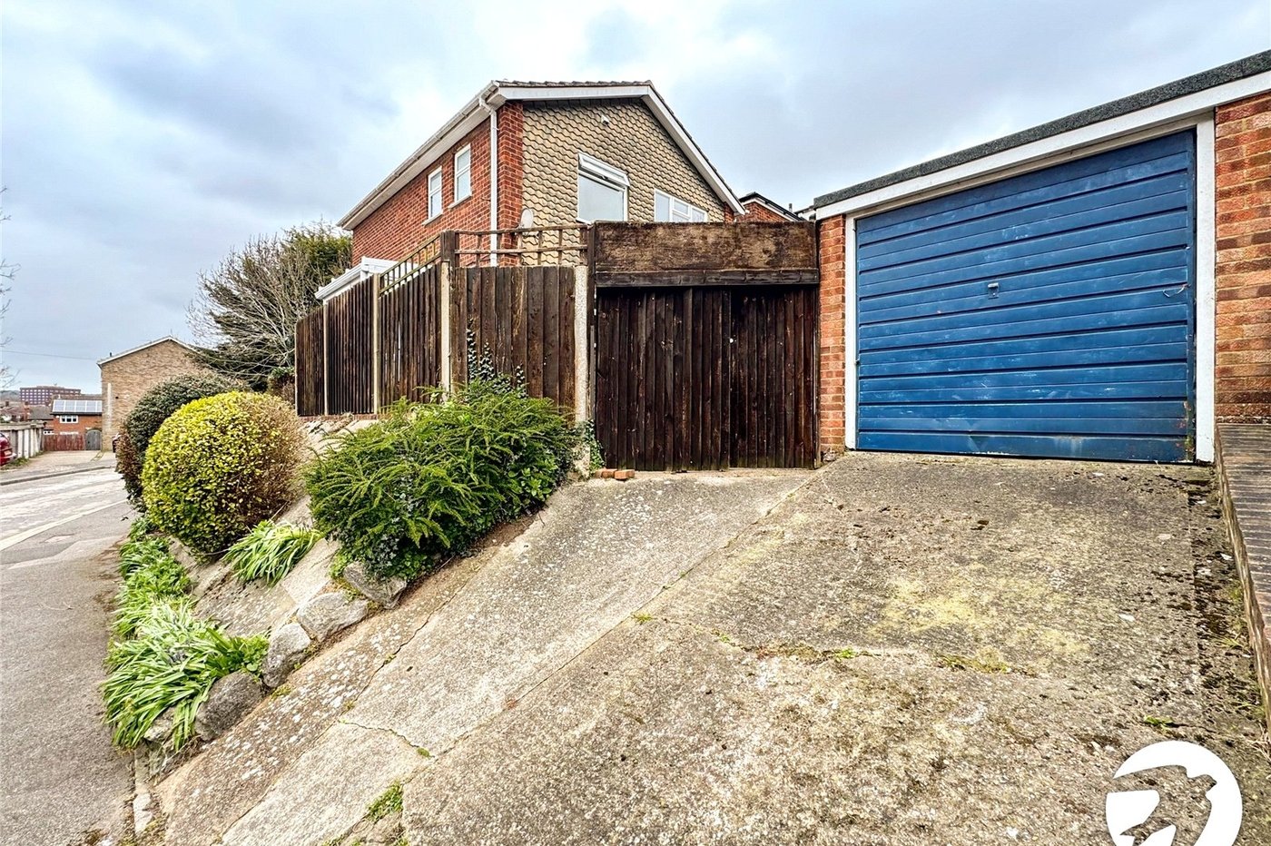 3 bedroom house for sale in Maidstone | Robinson Michael & Jackson