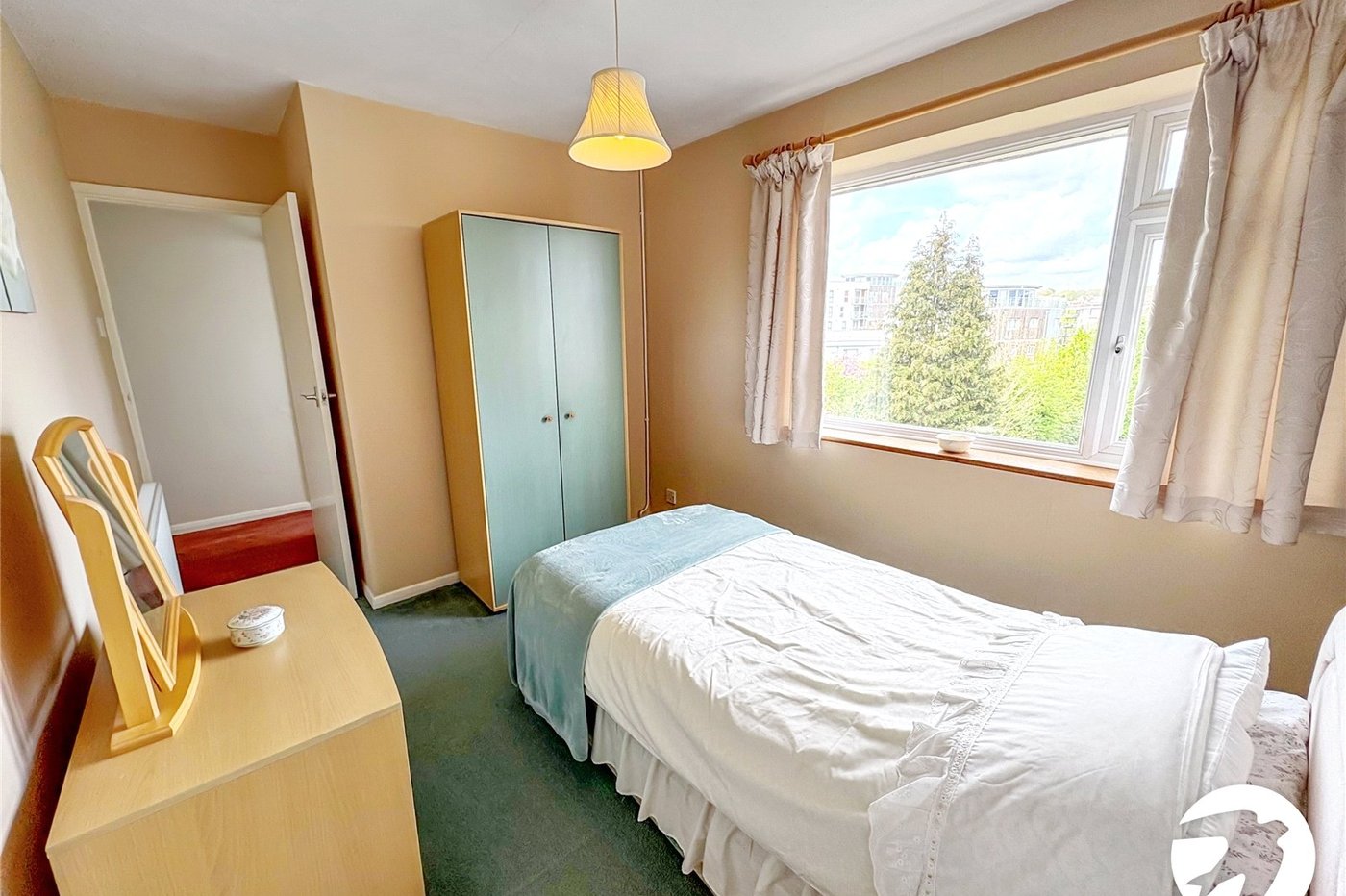 3 bedroom property for sale in Maidstone | Robinson Michael & Jackson