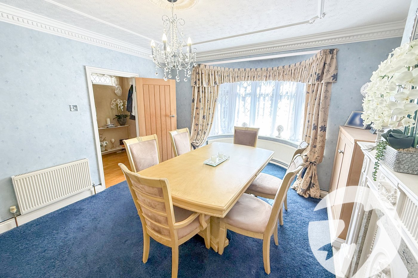 4 bedroom house for sale in London | Robinson Jackson