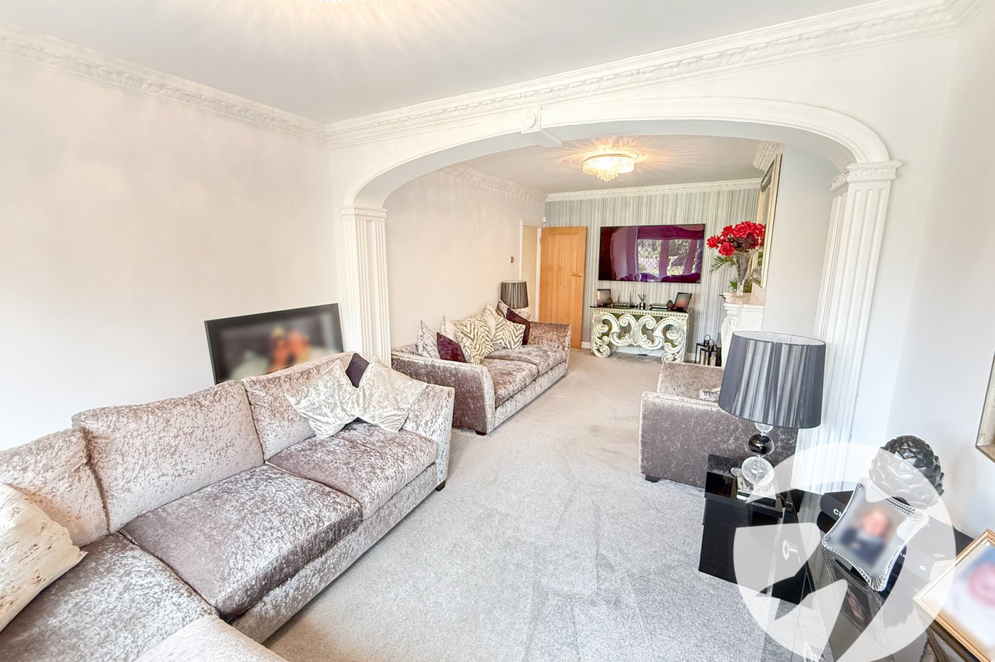 4 bedroom house for sale in London | Robinson Jackson