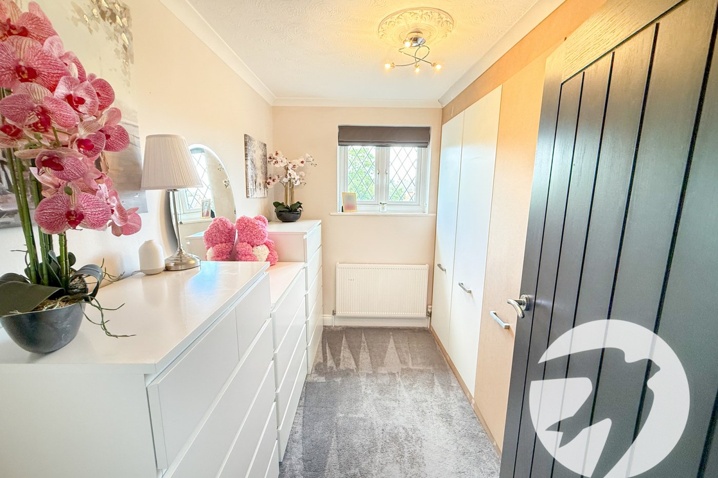 4 bedroom house for sale in London | Robinson Jackson