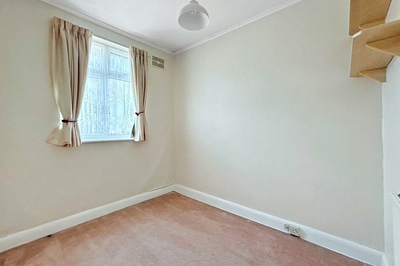 2 bedroom house for sale in Bexley | Robinson Jackson
