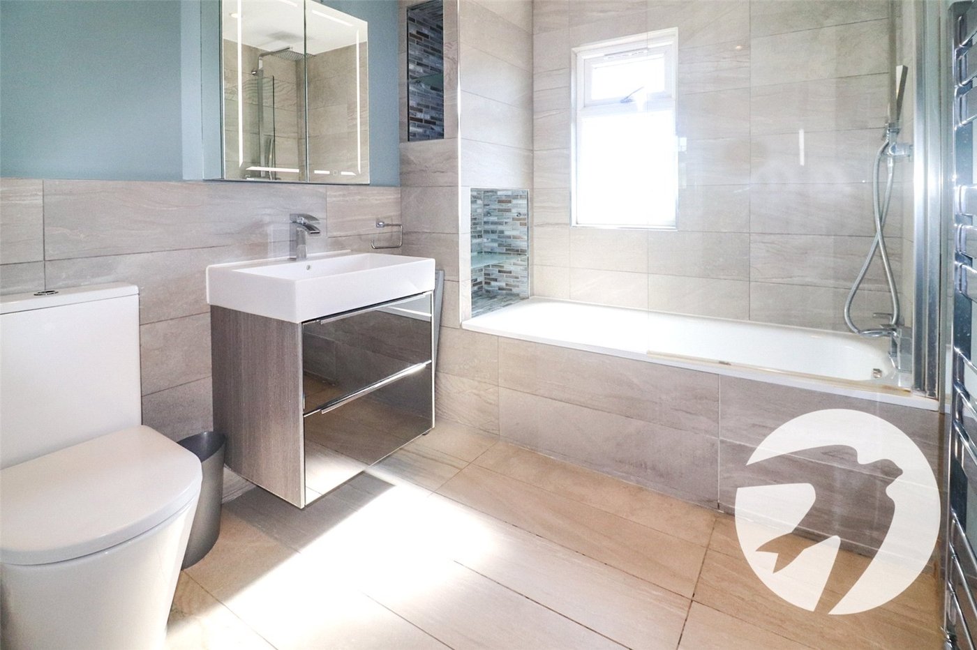 4 bedroom house for sale in Erith | Robinson Jackson