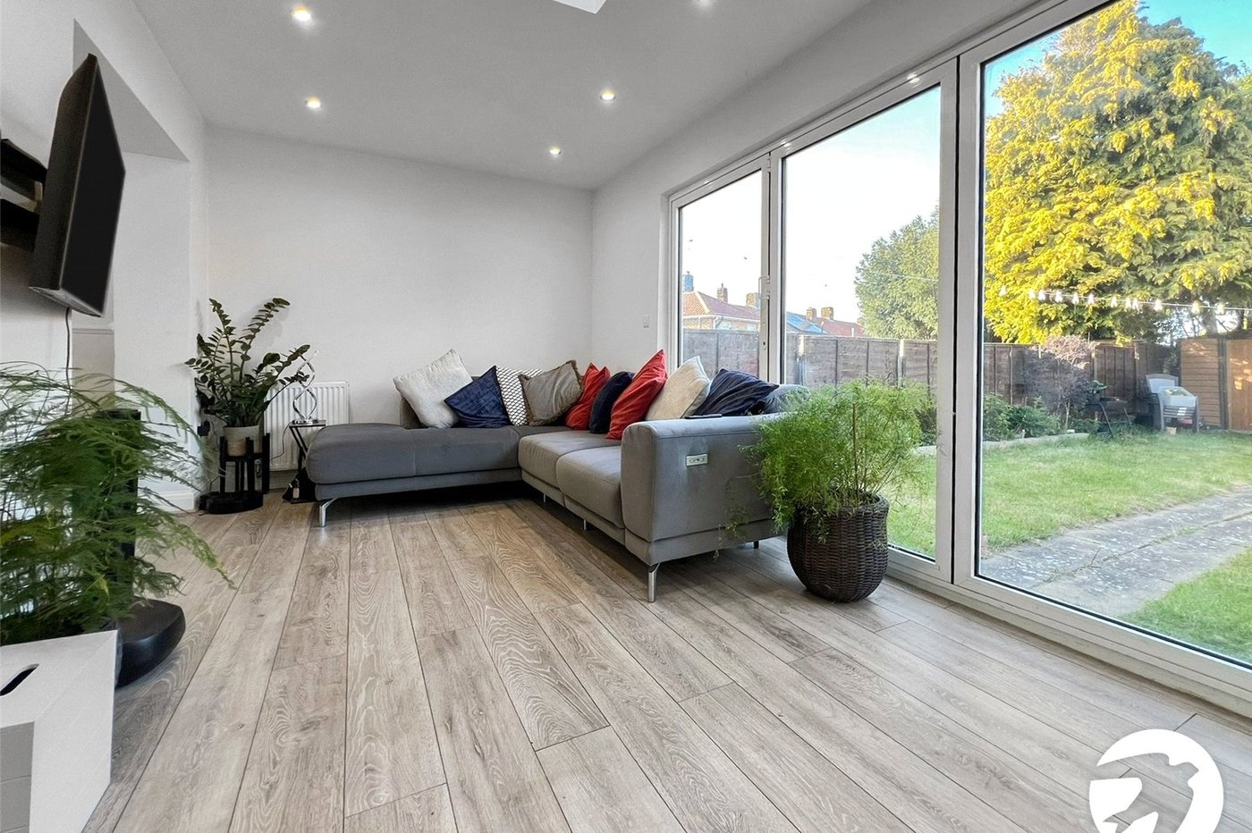 3 bedroom house for sale in Rochester | Robinson Michael & Jackson