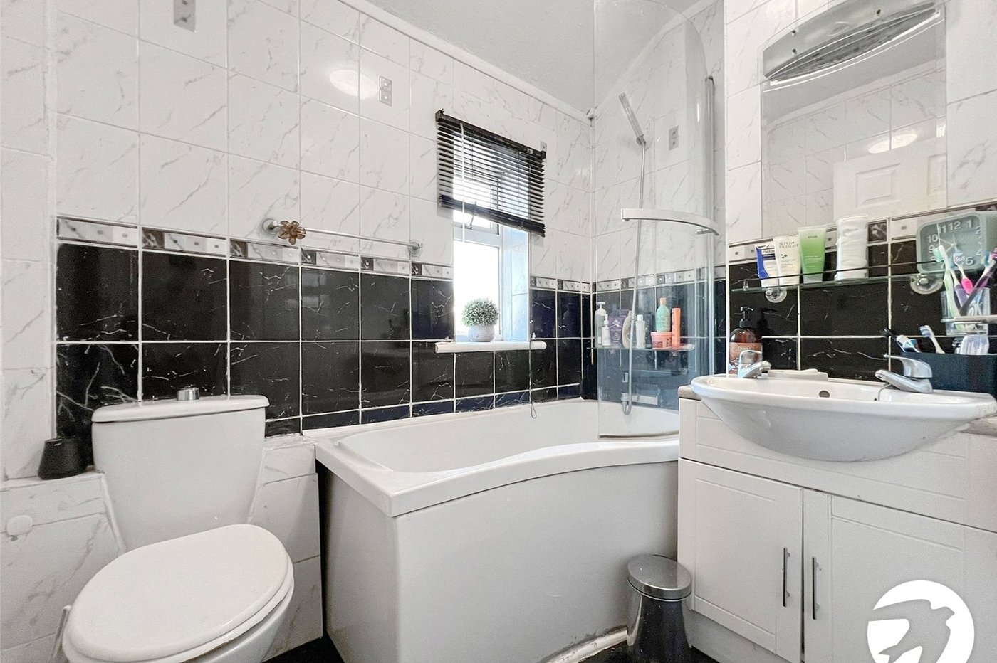 3 bedroom house for sale in Rochester | Robinson Michael & Jackson