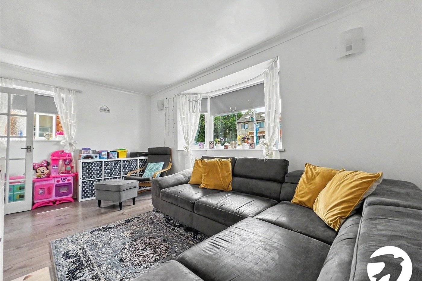 3 bedroom house for sale in Rochester | Robinson Michael & Jackson