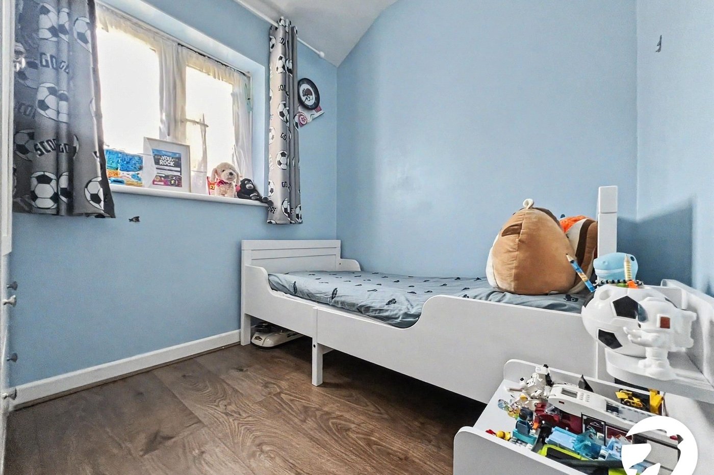 3 bedroom house for sale in Rochester | Robinson Michael & Jackson