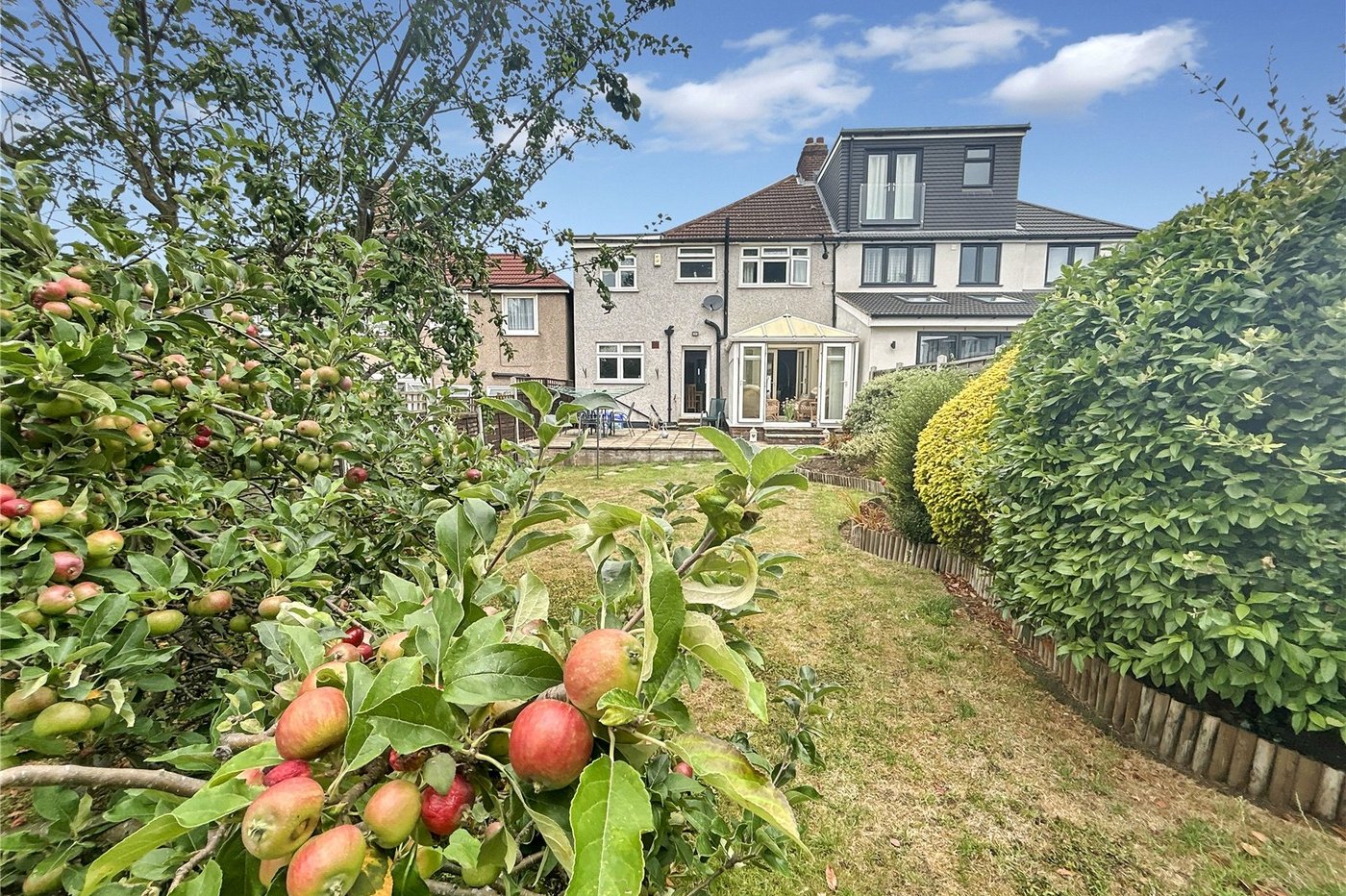 3 bedroom house for sale in Welling | Robinson Jackson