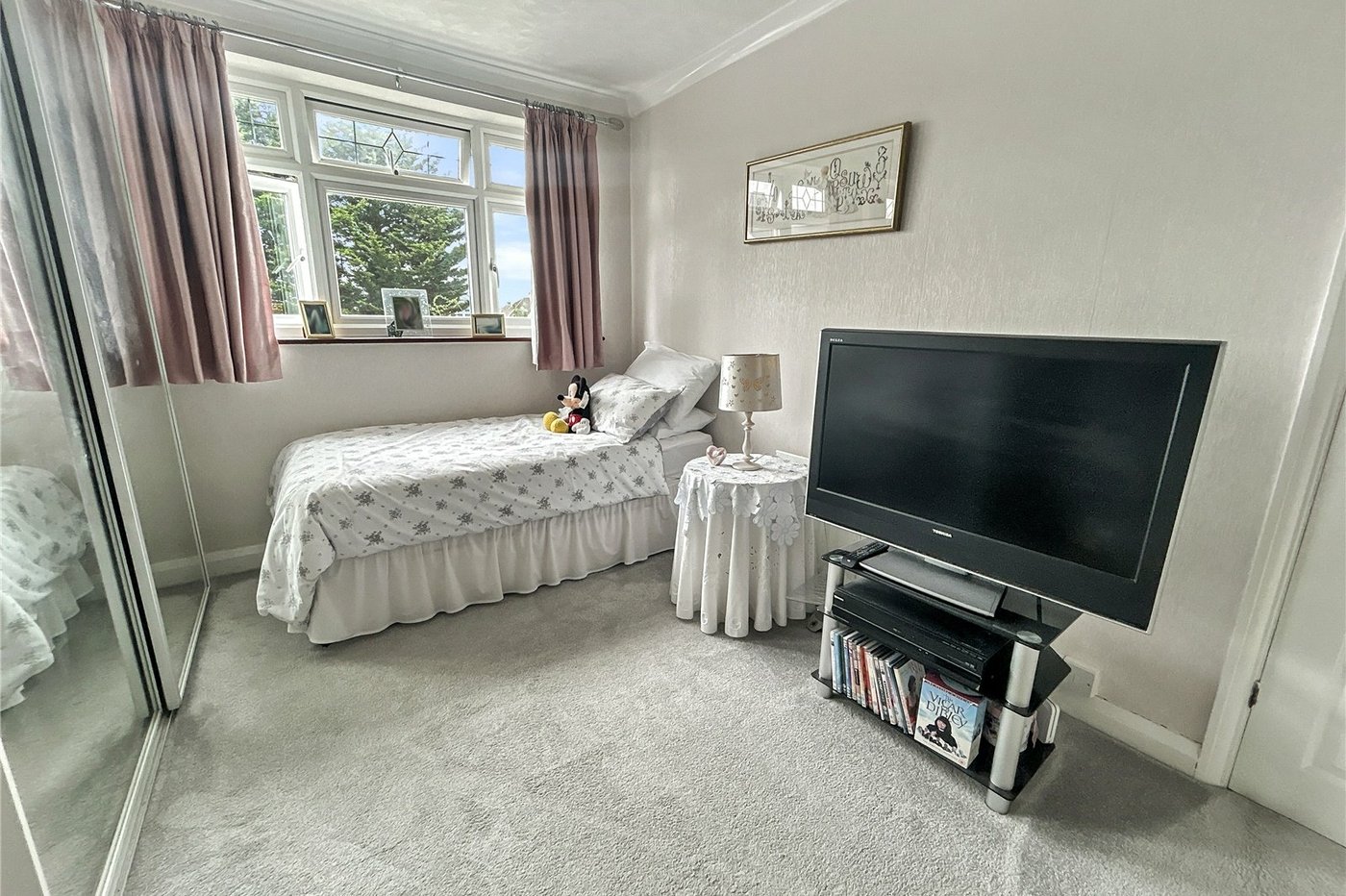 3 bedroom house for sale in Welling | Robinson Jackson