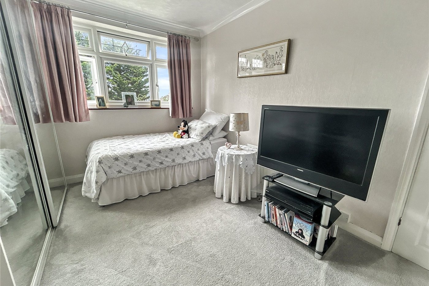 3 bedroom house for sale in Welling | Robinson Jackson