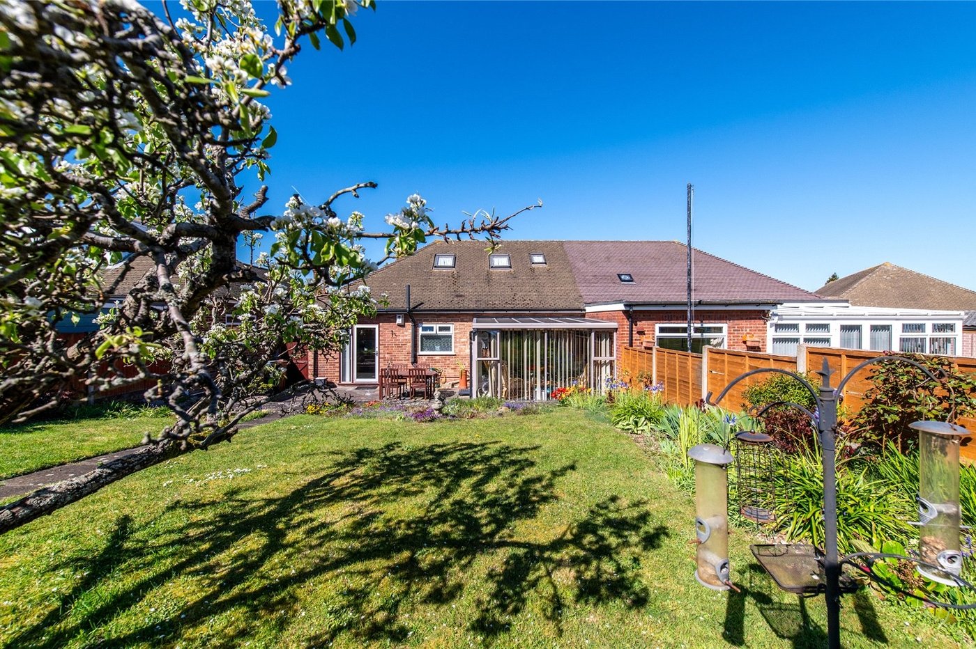 2 bedroom bungalow for sale in Gravesend | Robinson Michael & Jackson