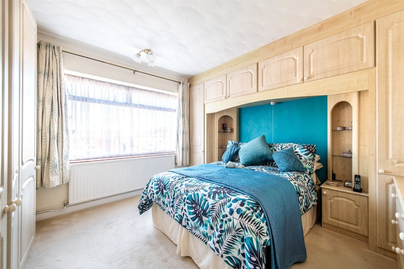 2 bedroom bungalow for sale in Gravesend | Robinson Michael & Jackson