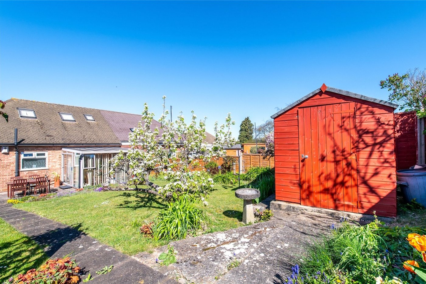 2 bedroom bungalow for sale in Gravesend | Robinson Michael & Jackson