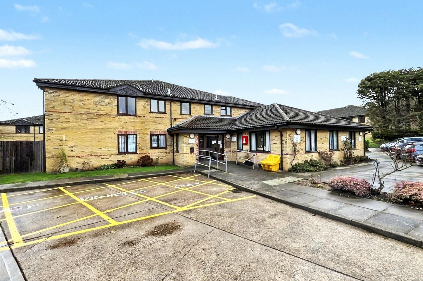 1 bedroom property for sale in Walderslade | Robinson Michael & Jackson