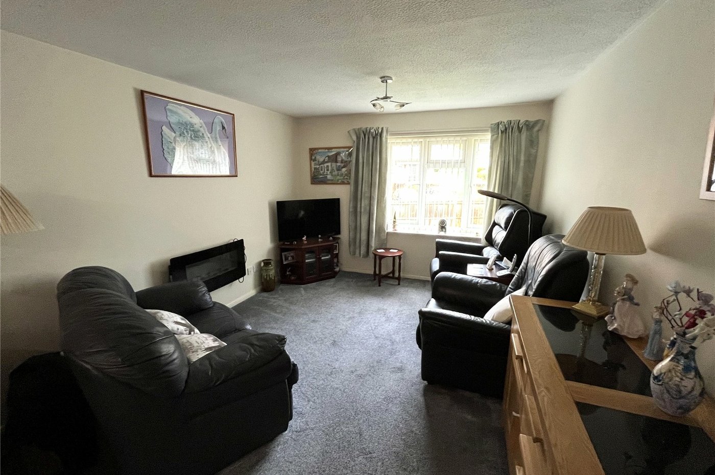 1 bedroom property for sale in Walderslade | Robinson Michael & Jackson