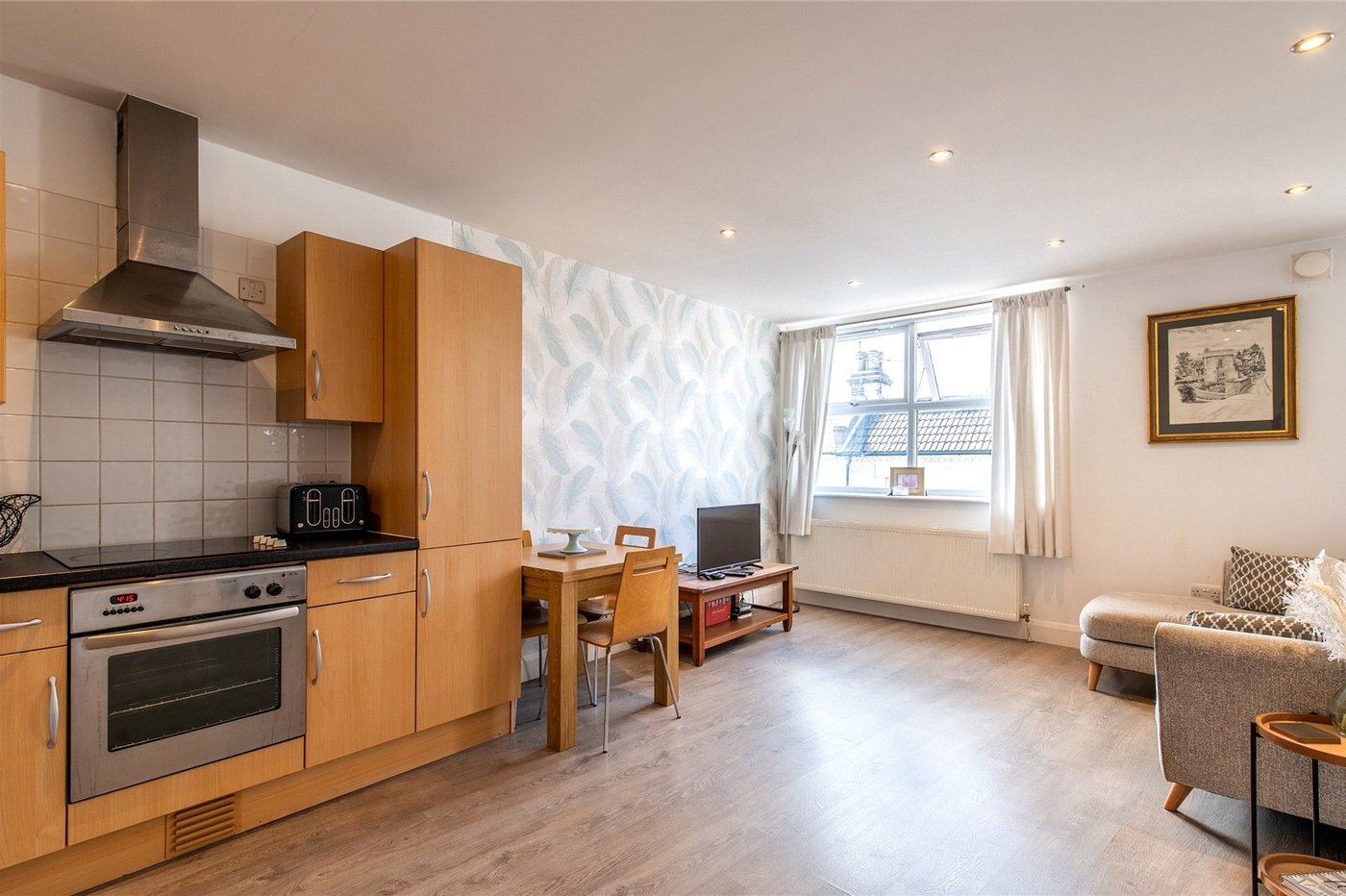 1 bedroom property for sale in Northfleet | Robinson Michael & Jackson