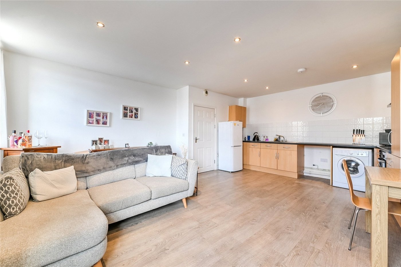 1 bedroom property for sale in Northfleet | Robinson Michael & Jackson