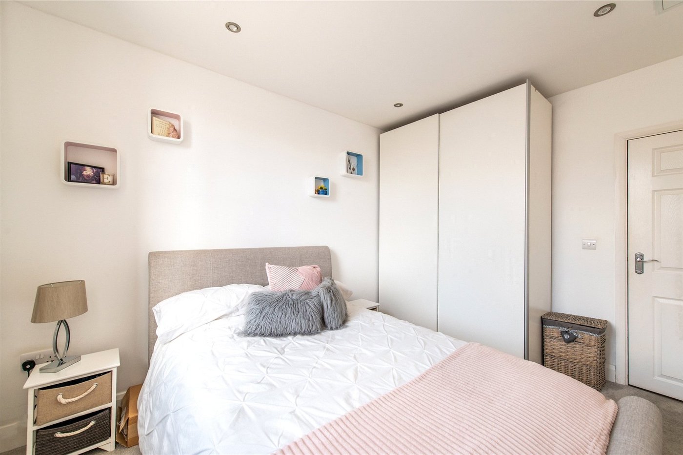 1 bedroom property for sale in Northfleet | Robinson Michael & Jackson