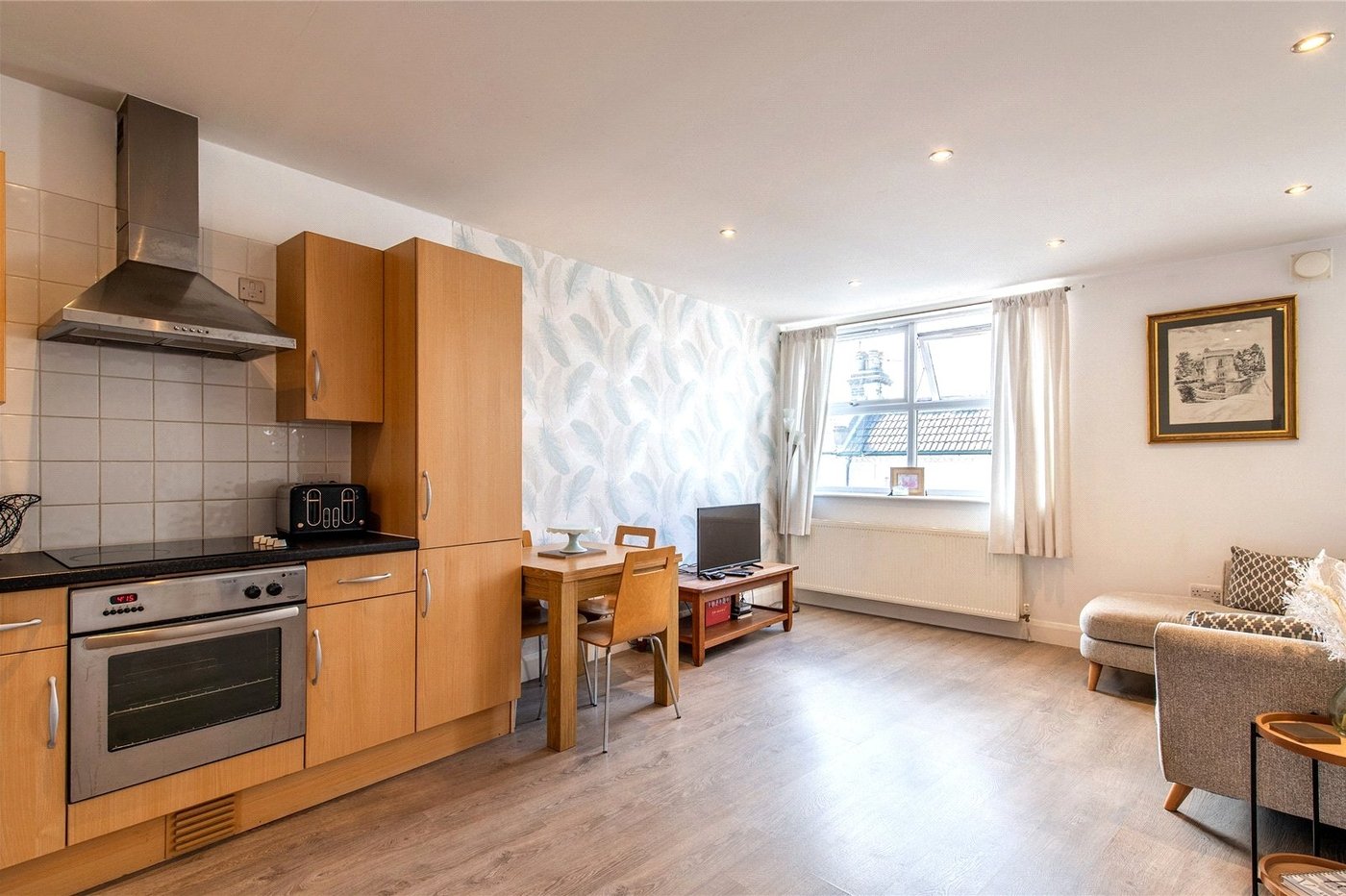 1 bedroom property for sale in Northfleet | Robinson Michael & Jackson