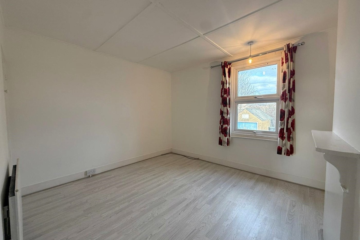 2 bedroom house for sale in Northfleet | Robinson Michael & Jackson