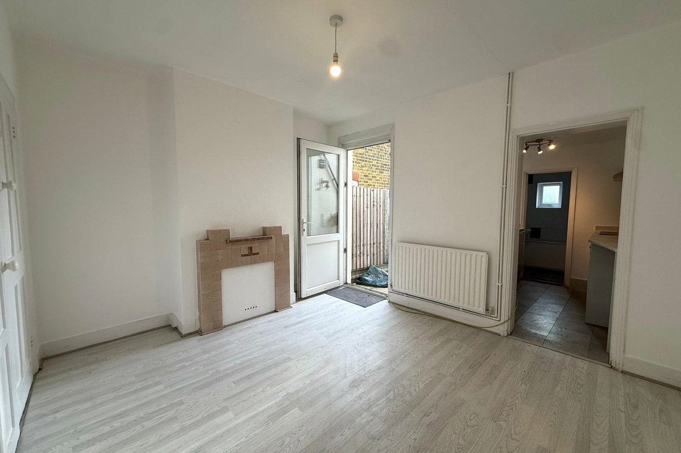 2 bedroom house for sale in Northfleet | Robinson Michael & Jackson