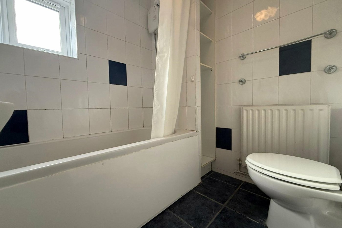 2 bedroom house for sale in Northfleet | Robinson Michael & Jackson