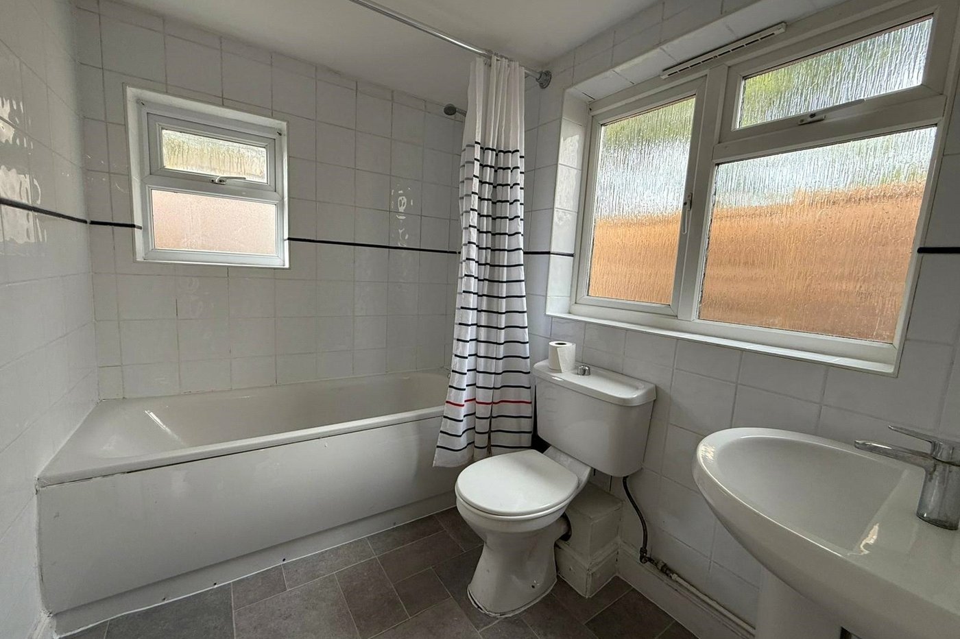 2 bedroom house for sale in Northfleet | Robinson Michael & Jackson