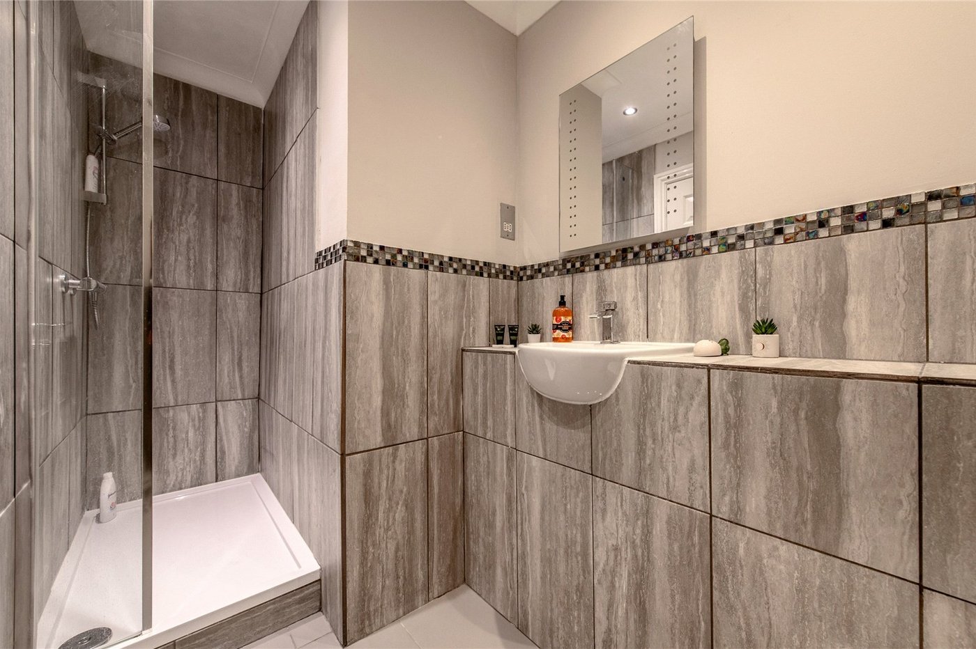 5 bedroom house for sale in Tunstall | Robinson Michael & Jackson