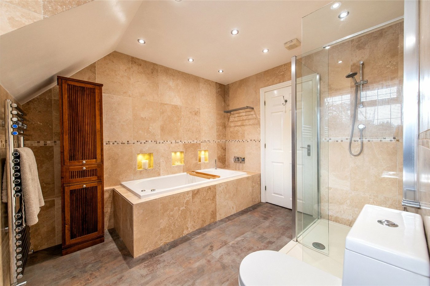 5 bedroom house for sale in Tunstall | Robinson Michael & Jackson