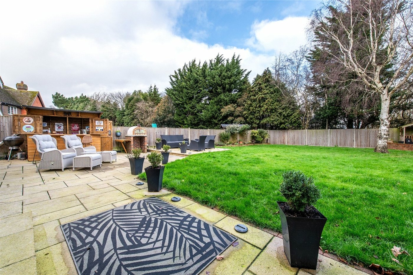 5 bedroom house for sale in Tunstall | Robinson Michael & Jackson