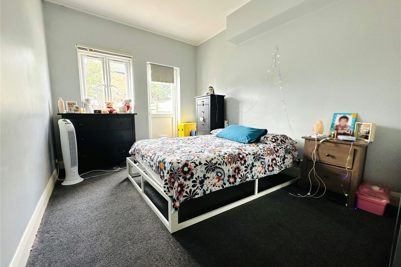 2 bedroom property for sale in Catford | Robinson Jackson