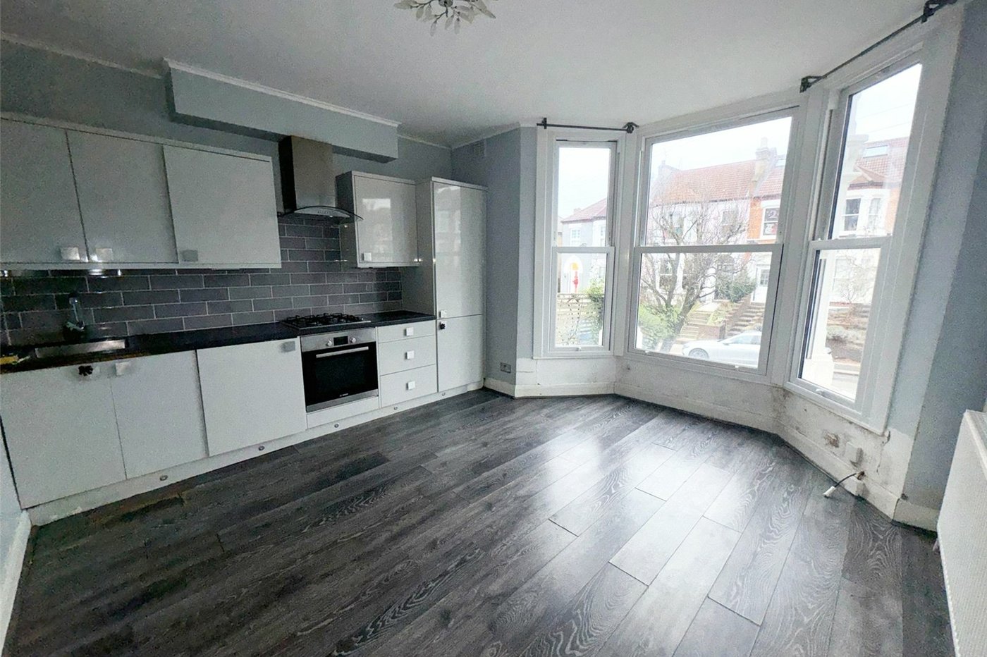 2 bedroom property for sale in Catford | Robinson Jackson