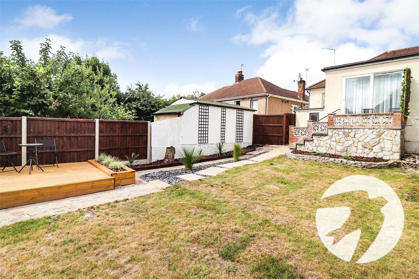 2 bedroom bungalow for sale in Bexleyheath | Robinson Jackson