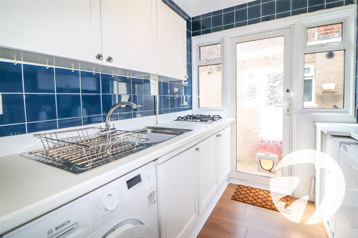 2 bedroom bungalow for sale in Bexleyheath | Robinson Jackson